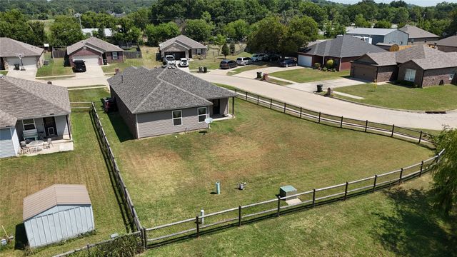 324 Austin Avenue, Kiefer, OK 74041