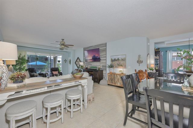 1506 YALE CASTLE COURT, Ruskin, FL 33570