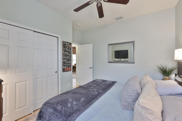 1506 YALE CASTLE COURT, Ruskin, FL 33570