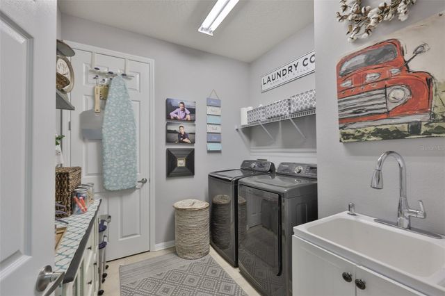 1506 YALE CASTLE COURT, Ruskin, FL 33570