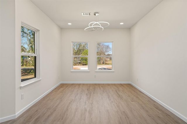 4656 N Teague Street, Rosharon, TX 77583