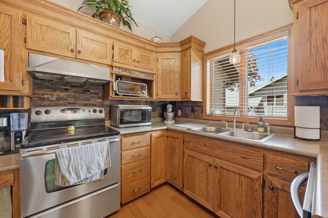 930 5th Avenue N, Sartell, MN 56377