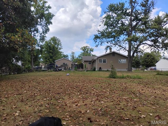614 Connie Lane, Manchester, MO 63021