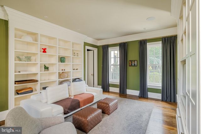 576 INNSBRUCK AVE, Great Falls, VA 22066