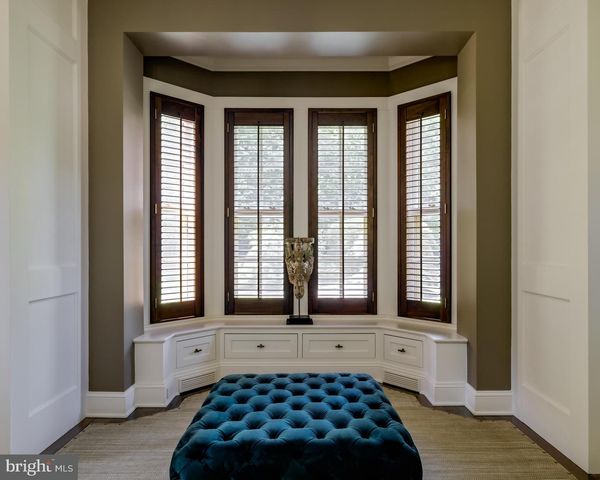 576 INNSBRUCK AVE, Great Falls, VA 22066