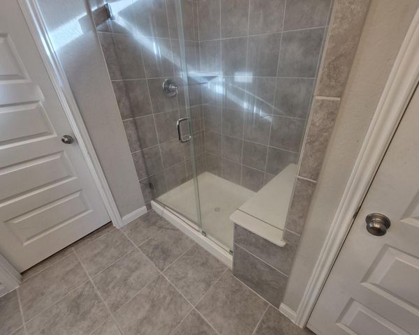 5640 Giving Grace Way, Houston, TX 77048