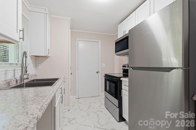 116 Honeywood Avenue, Charlotte, NC 28216