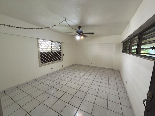 D-25 1 St. HACIENDAS DEL ZORZAL, Bayamon, PR 00959