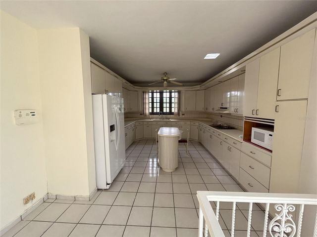 D-25 1 St. HACIENDAS DEL ZORZAL, Bayamon, PR 00959