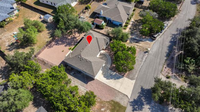 6200 Pokealong PATH, Lago Vista, TX 78645