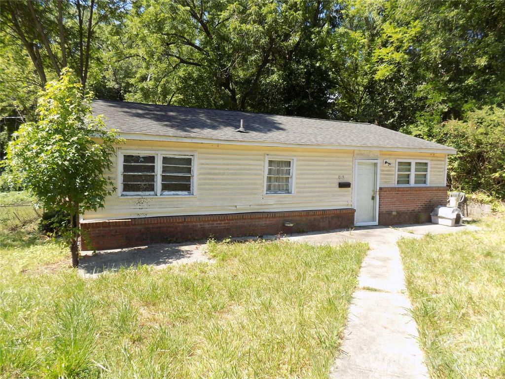 1013 W Sixth Avenue, Gastonia, NC 28052