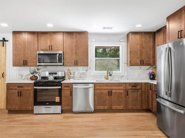 5572 Andrew Drive, Mableton, GA 30126