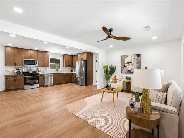 5572 Andrew Drive, Mableton, GA 30126