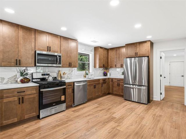 5572 Andrew Drive, Mableton, GA 30126