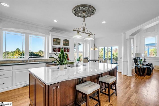 158 Glassy Road, Landrum, SC 29356