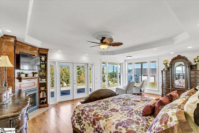 158 Glassy Road, Landrum, SC 29356