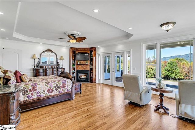 158 Glassy Road, Landrum, SC 29356