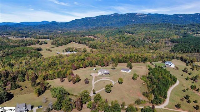 158 Glassy Road, Landrum, SC 29356