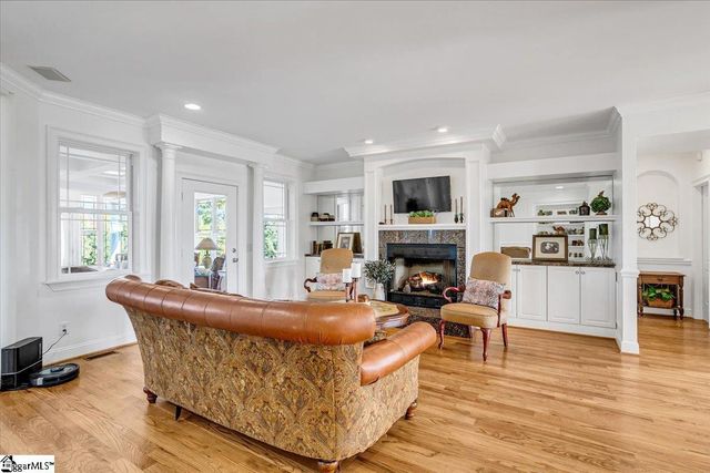 158 Glassy Road, Landrum, SC 29356