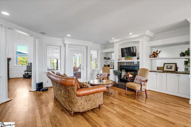 158 Glassy Road, Landrum, SC 29356