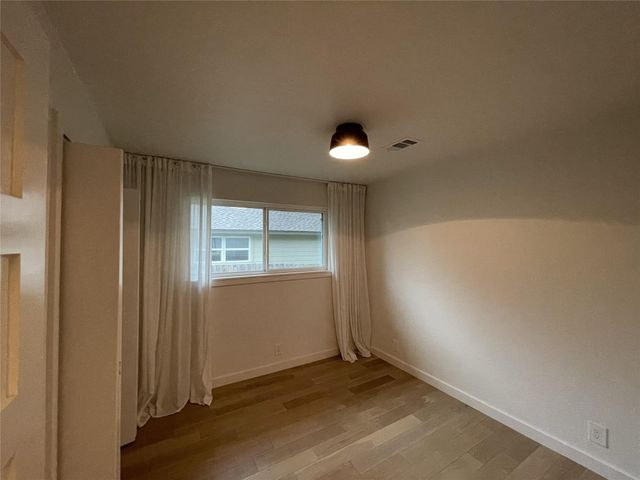 9908 Brasher DR B, Austin, TX 78748