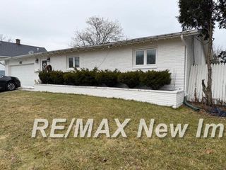1229 MICHIGAN Avenue, Bay City, MI 48706