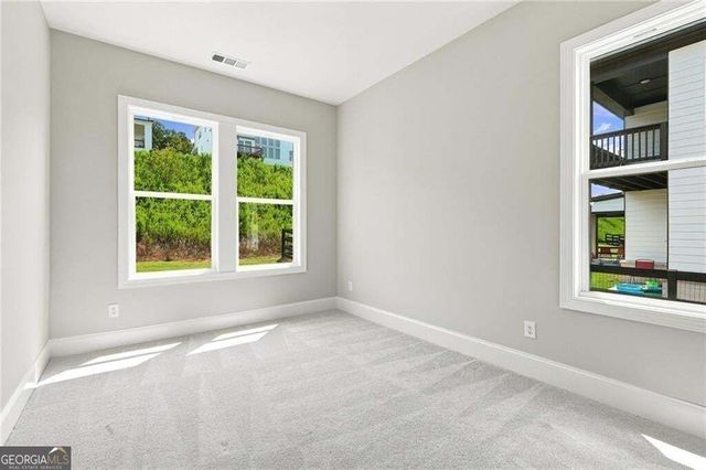 886 Keystone Drive, Woodstock, GA 30188