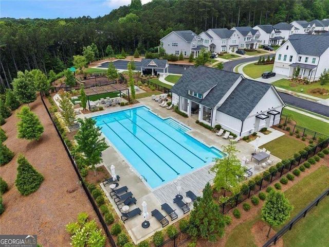 886 Keystone Drive, Woodstock, GA 30188