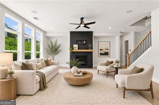 886 Keystone Drive, Woodstock, GA 30188