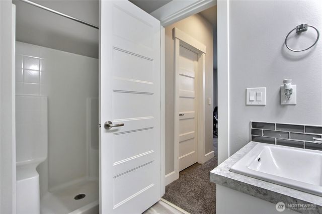 6610 232nd Avenue E, Buckley, WA 98321