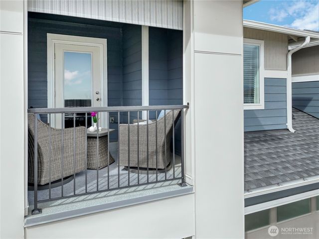 6610 232nd Avenue E, Buckley, WA 98321