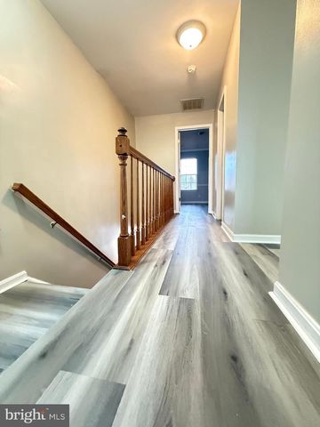 208 RUGBY RD, Fredericksburg, VA 22406