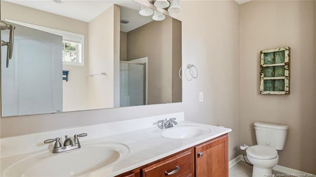 100 Star Court, Aberdeen, NC 28315