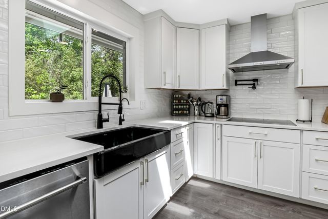 9711 Gates Lane, Chapel Hill, NC 27516