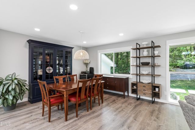 9711 Gates Lane, Chapel Hill, NC 27516