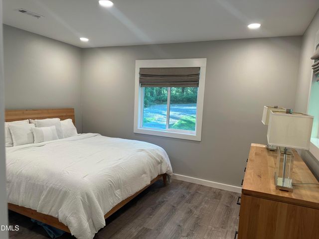 9711 Gates Lane, Chapel Hill, NC 27516