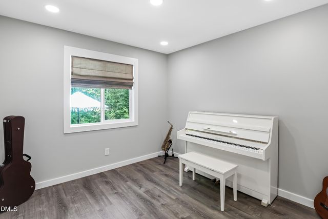 9711 Gates Lane, Chapel Hill, NC 27516