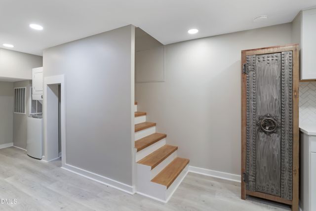 9711 Gates Lane, Chapel Hill, NC 27516