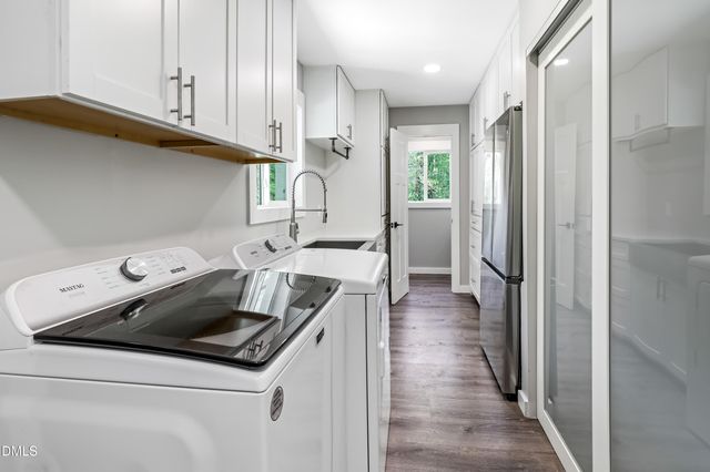 9711 Gates Lane, Chapel Hill, NC 27516