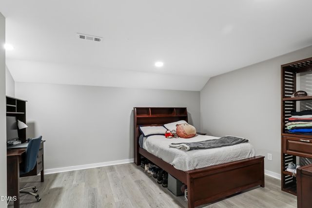 9711 Gates Lane, Chapel Hill, NC 27516