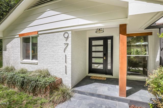 9711 Gates Lane, Chapel Hill, NC 27516