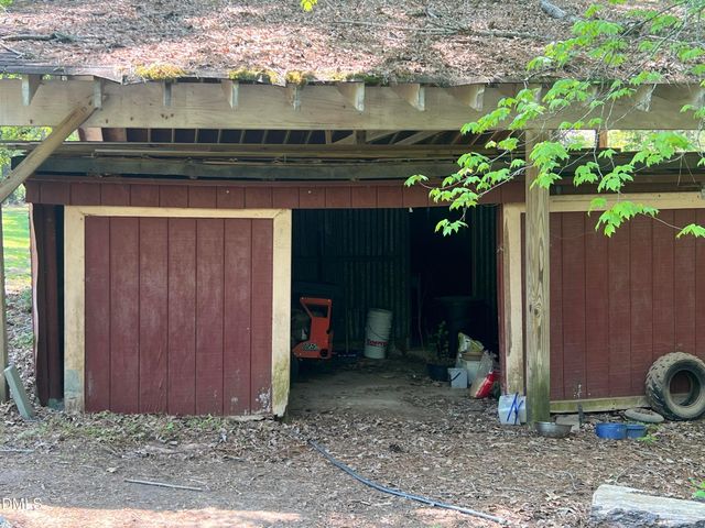 9711 Gates Lane, Chapel Hill, NC 27516