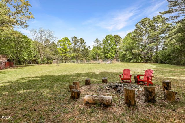 9711 Gates Lane, Chapel Hill, NC 27516