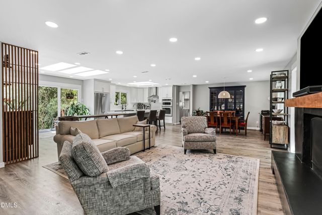 9711 Gates Lane, Chapel Hill, NC 27516