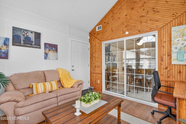 30 Winterton Drive, Toms River, NJ 08757