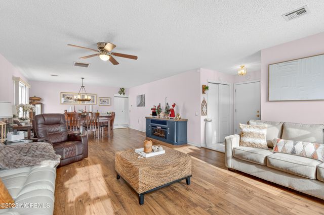 30 Winterton Drive, Toms River, NJ 08757