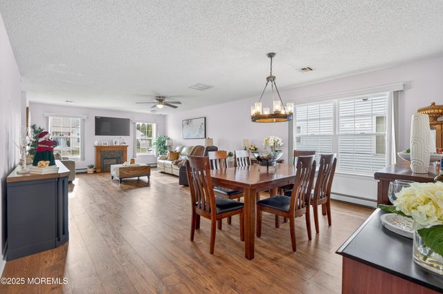 30 Winterton Drive, Toms River, NJ 08757