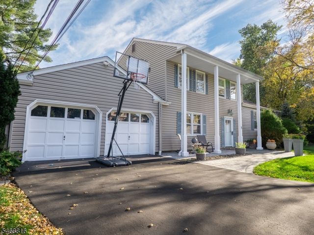 7 Fernwood Pl, Parsippany-troy Hills Twp., NJ 07054