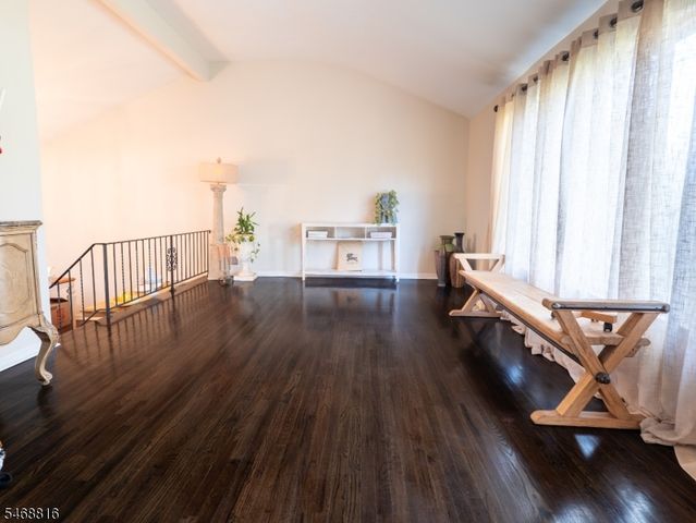 7 Fernwood Pl, Parsippany-troy Hills Twp., NJ 07054