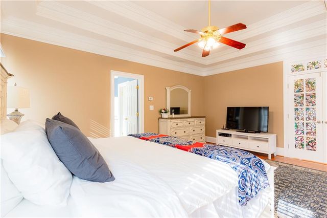 8105 Jot Em Down Road, Gainesville, GA 30506